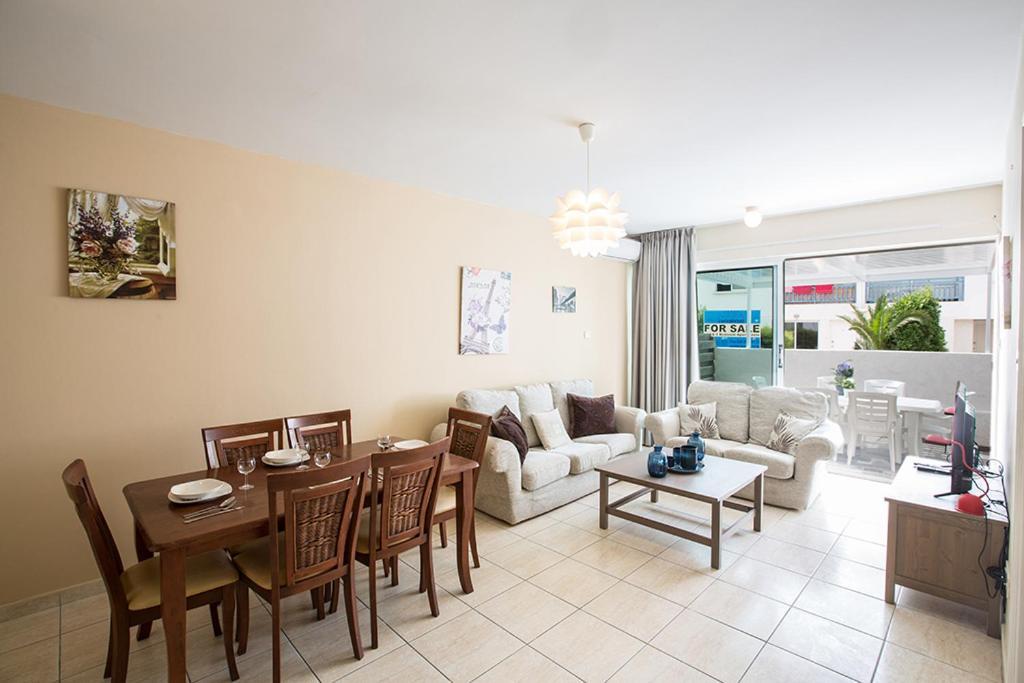 Lejlighed Merab Holidays Castalia 62