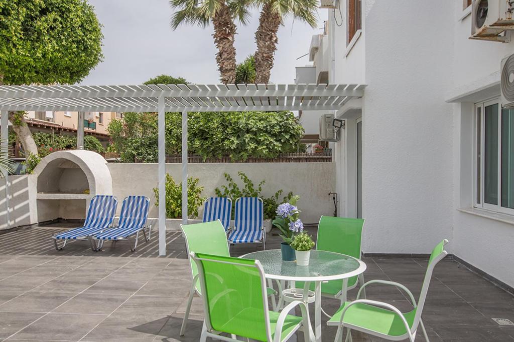 Lejlighed Merab Holidays Castalia 62 *
